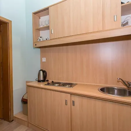 Center Brand New 4 Apartment *